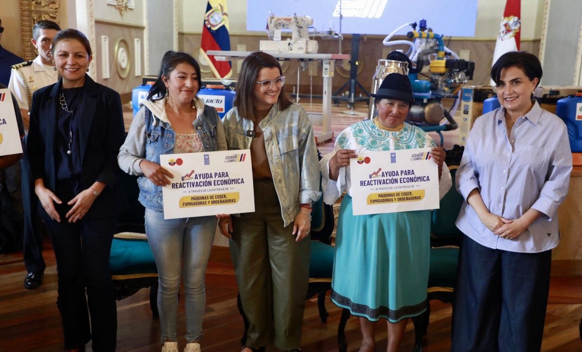 Gobierno entrega maquinaria en Imbabura para reactivar economía tras paro de 2025. FOTO: @CancilleriaEc.