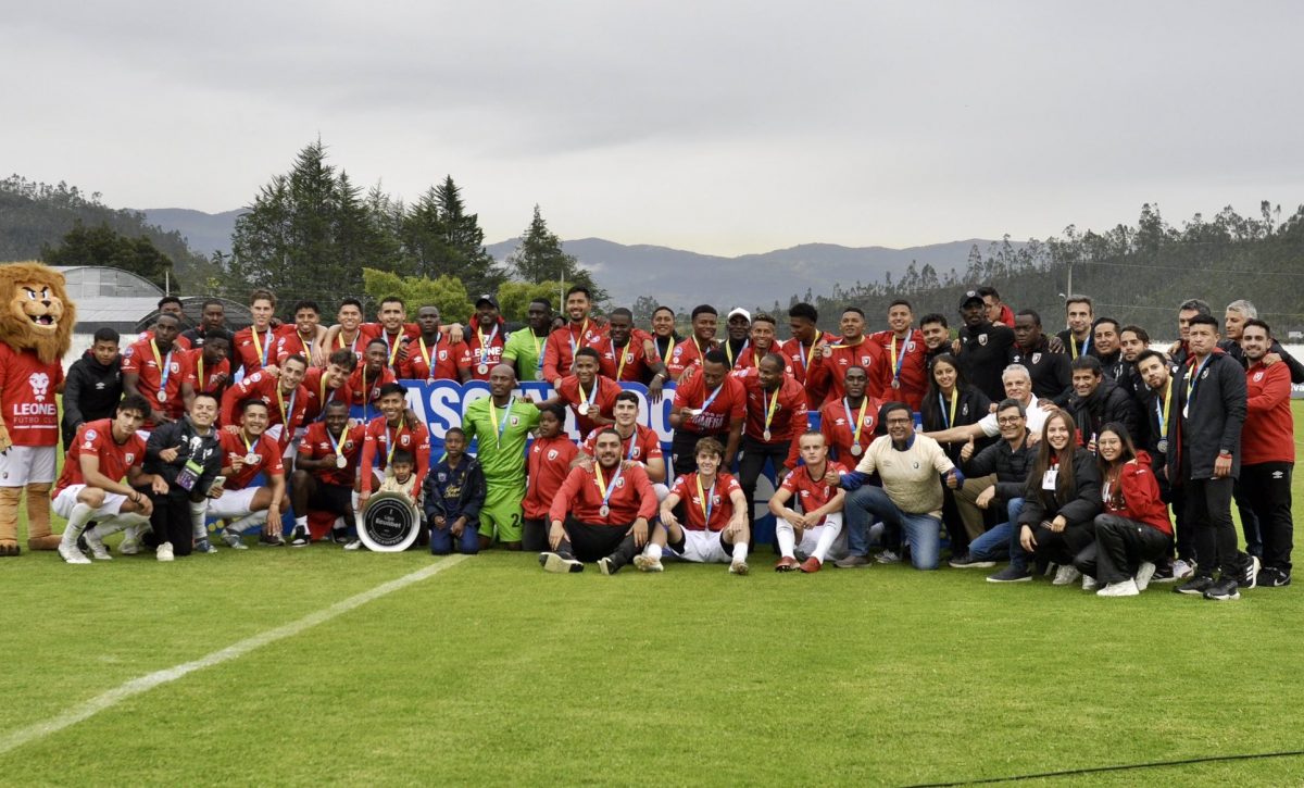 Giovanny Espinoza seguirá al mando de Leones FC en su primera temporada en Serie A