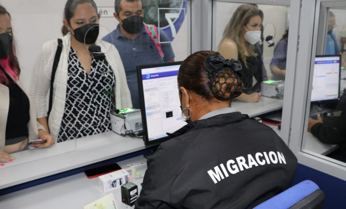 Ecuador exigirá visa de tránsito a ciudadanos de 45 países desde el 1 de septiembre