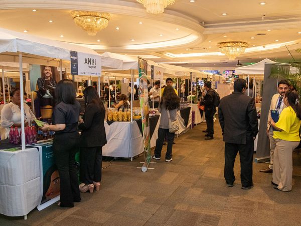 La Dirección de Turismo de Guayaquil presentó su campaña “Guayaquil Atrae” durante la Feria Multicomer 2025,