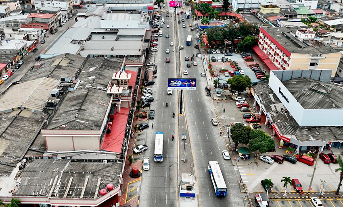 El Municipio de Guayaquil destinará más de USD 16,6 millones a seis proyectos urbanísticos y viales que buscan mejorar la movilidad.