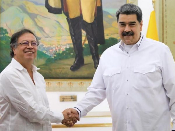 Gustavo Petro, presidente de Colombia, afirmó este domingo 23 de noviembre que no respalda al gobierno de Nicolás Maduro,