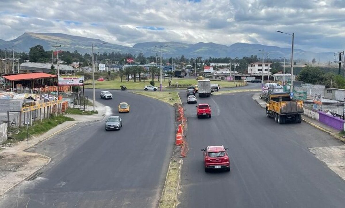 Habilitan el tramo El Arenal–Pifo de la avenida Oswaldo Guayasamín luego de obra