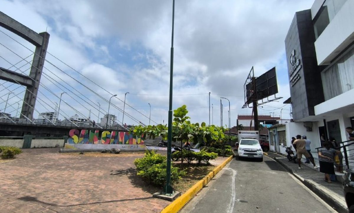Hallan en Quevedo restos de un hombre sepultado en una vivienda tras morir de tuberculosis