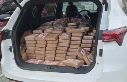 Hallazgo de 328 bloques de droga en un carro, decomiso de armas y mercadería robada entre resultados de operativo Apolo 33