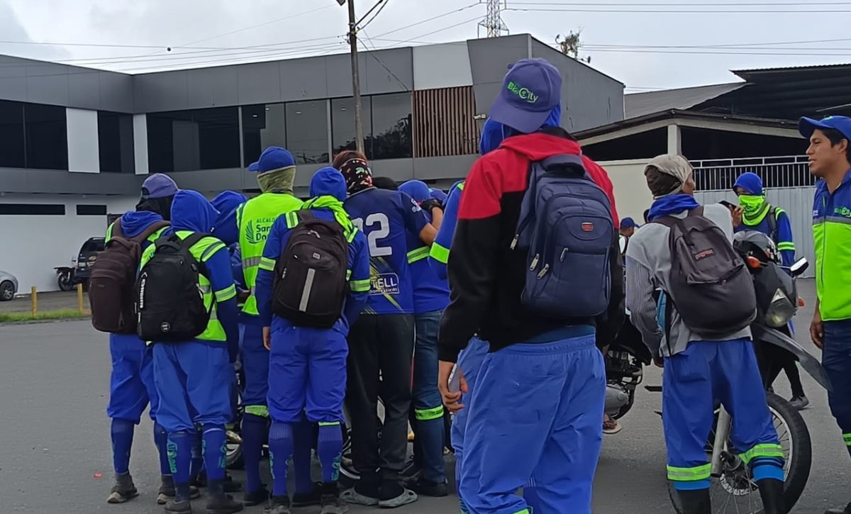 Huelga de trabajadores de Bio City paraliza parcialmente la recolección de basura en Santo Domingo