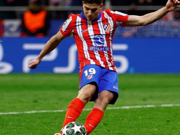 IFAB modifica regla de penales tras polémica con Julián Álvarez en la Champions