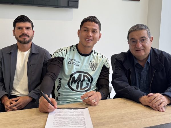 Independiente del Valle asegura a Jordy Alcívar con una renovación hasta 2029