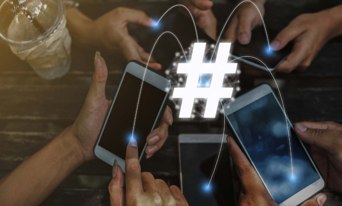 El uso de 'hashtags' es muy popular en diversas redes sociales.