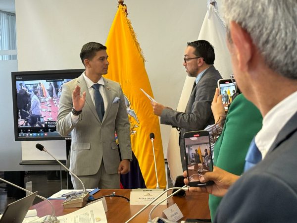 Jaime Estrada preside Comisión de Derechos en la Asamblea