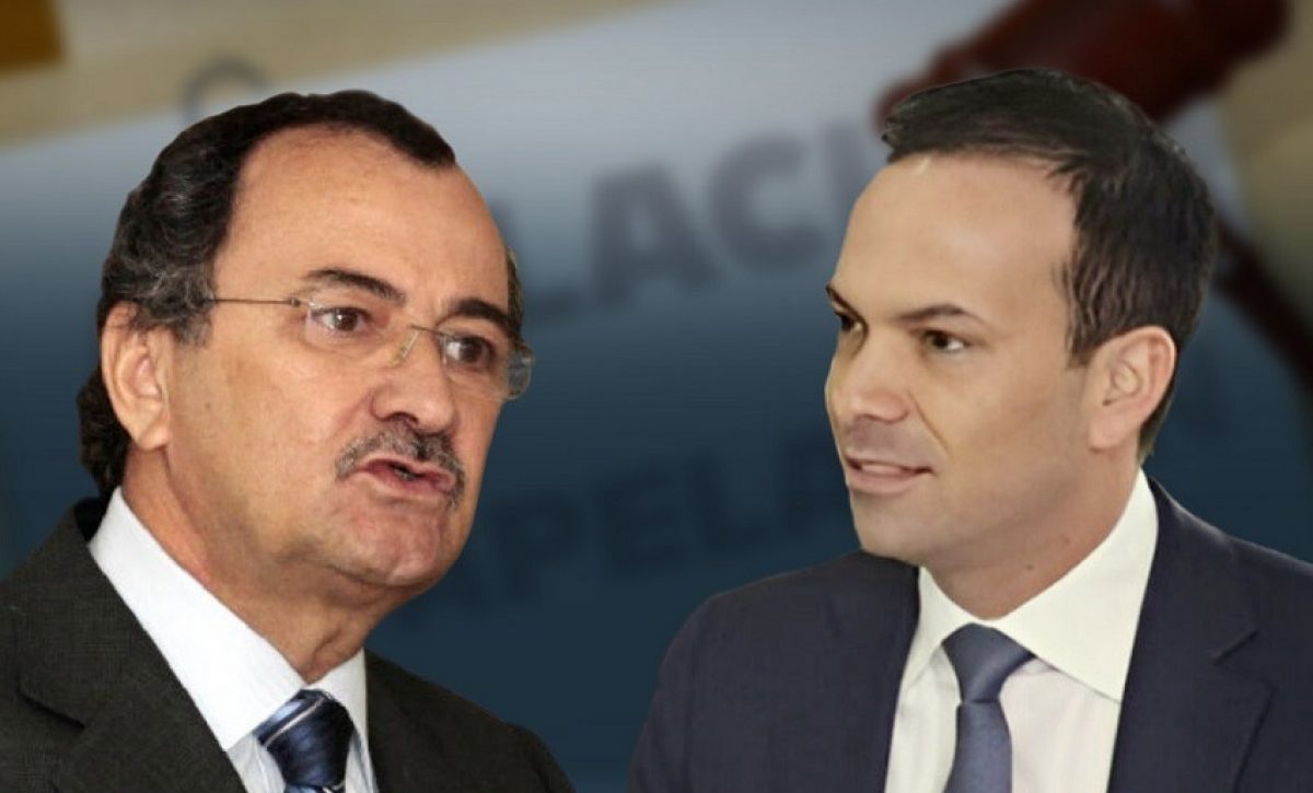 John Pólit es el hijo del excontralor ecuatoriano Carlos Pólit.