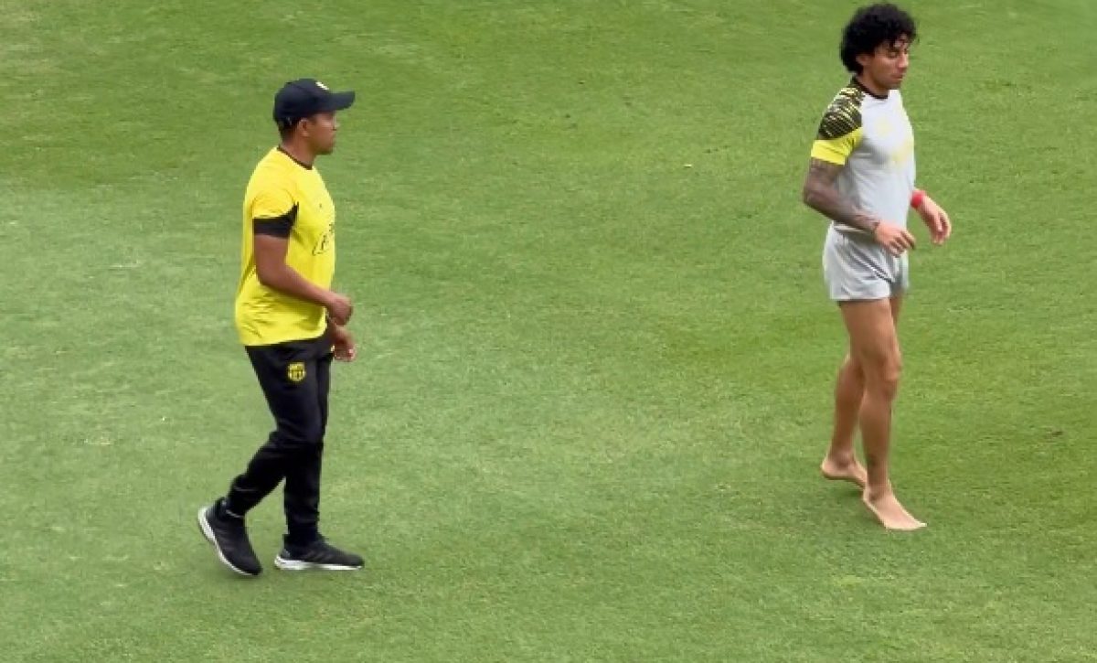 Joao Joshimar Rojas, futbolista ecuatoriano de Barcelona SC, comenzó trabajos de adaptación en el campo de entrenamiento del club la mañana de este lunes.