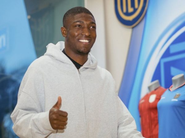 Joel Ordóñez, sin jugar, espera resolución de su traspaso a Marsella