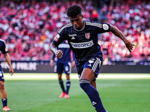 John Mercado deja AVS Portugal y será compañero de Ángelo Preciado en Sparta Praga