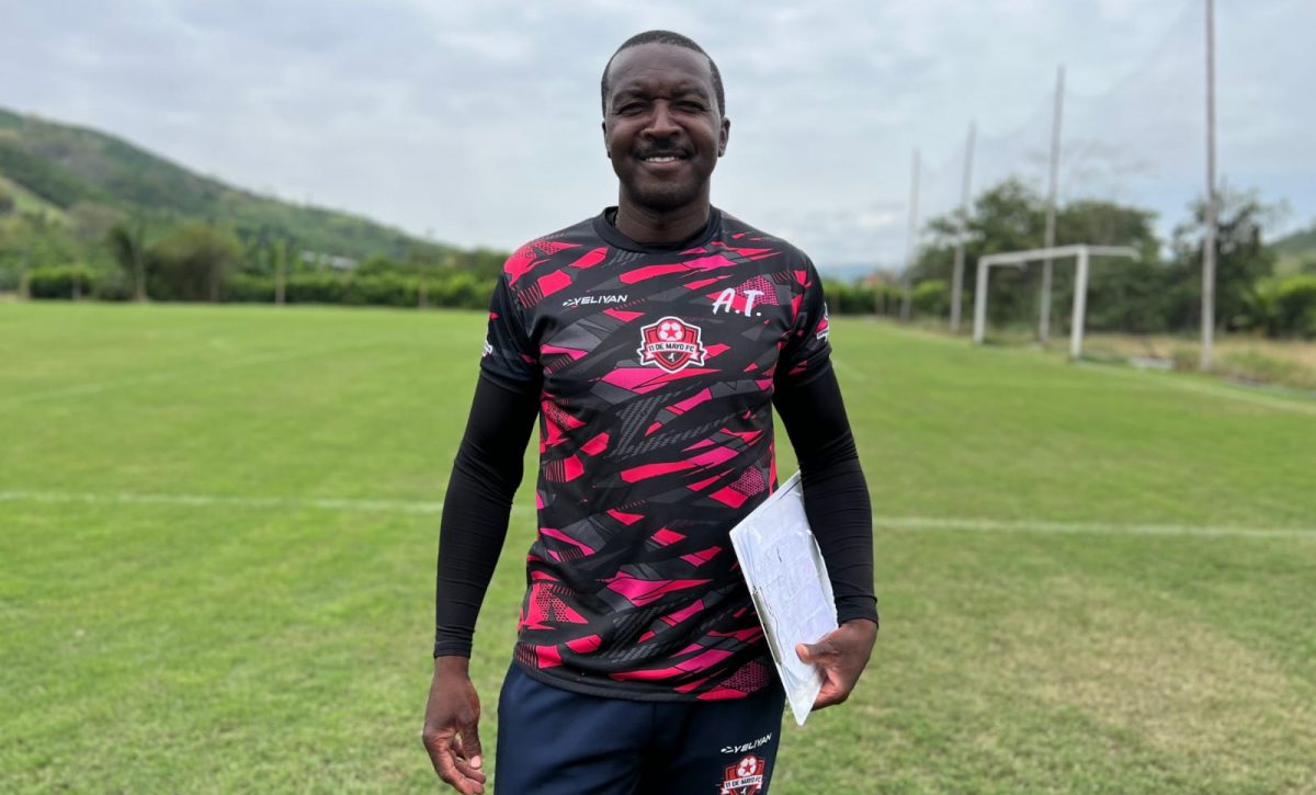 Johvani Ibarra sueña con quedar campeón en Manabí y ascender con 11 de Mayo