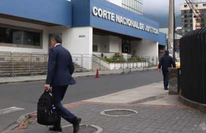 José Suing renuncia a su cargo como presidente de la Corte Nacional de Justicia. (API)