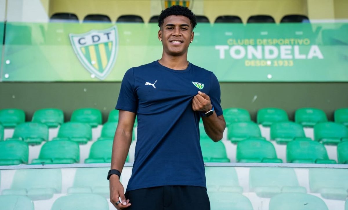 Juan Sebastián Rodríguez presentado como nuevo jugador del CD Tondela