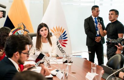 La Comisión de Desarrollo Económico aprueba informe para segundo debate del proyecto de Ley de Transparencia Social. (AN)