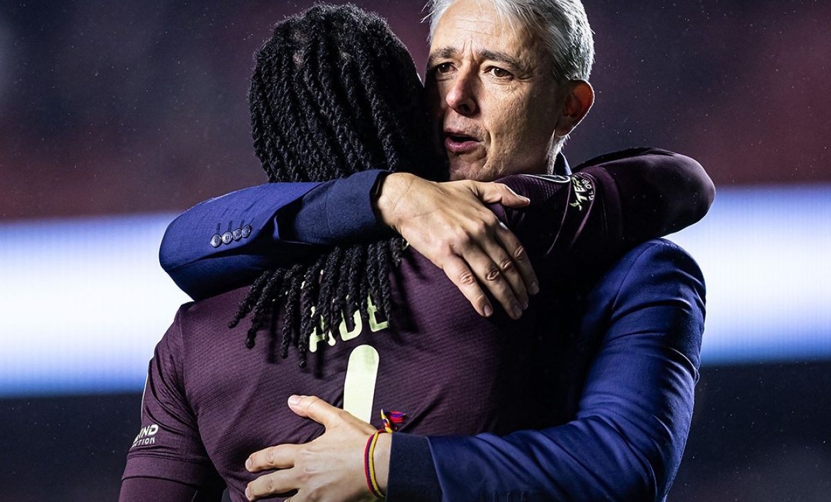 Liga de Quito y su DT Tiago Nunes fueron multados por la Conmebol.