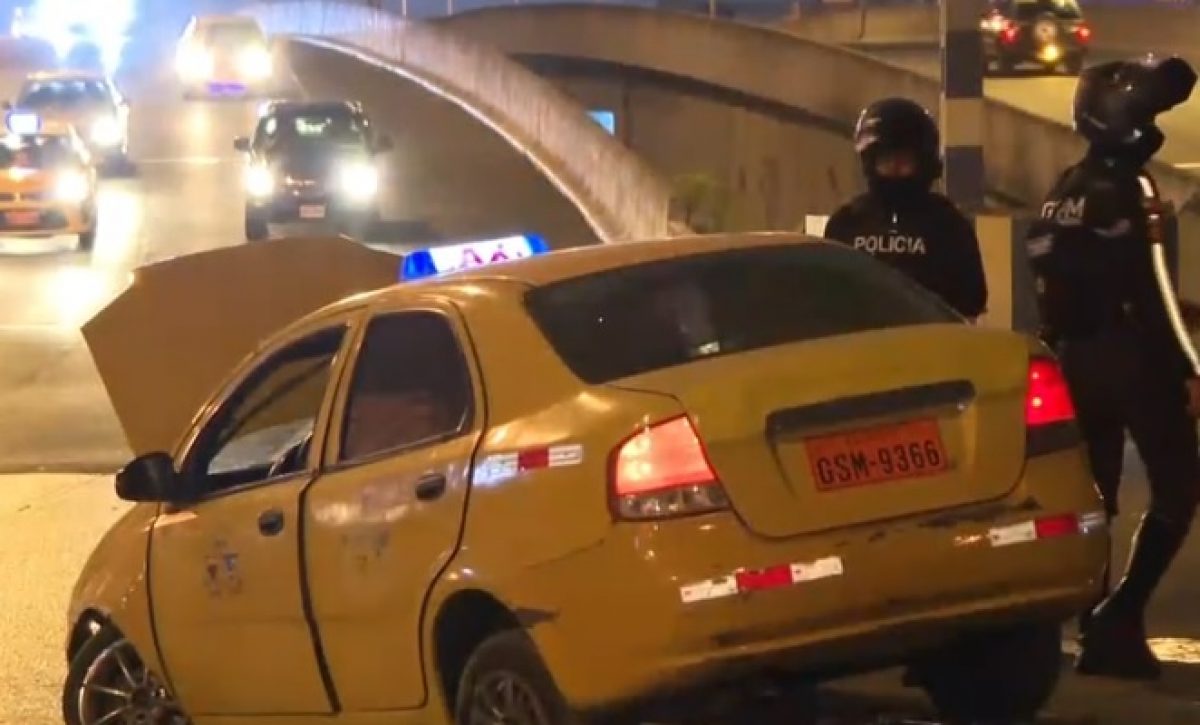 La Policía Nacional capturó a tres hombres y liberó a una mujer, víctima de un secuestro exprés la noche del lunes 15 de diciembre