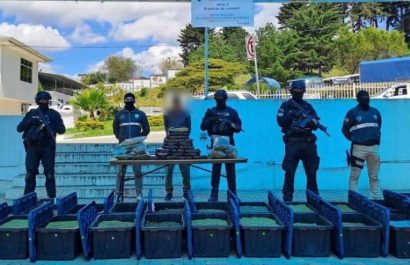 La Policía Nacional detuvo a Romeo J.G., un ciudadano sudafricano, en una hacienda del sector Chaupi, en Vilcabamba,