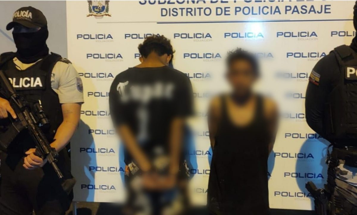 La Policía neutralizó a dos presuntos delincuentes tras una persecución en el cantón Pasaje, provincia de El Oro. (Policía Nacional)
