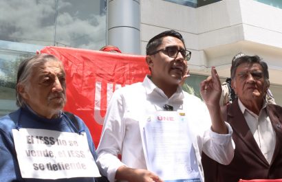 La Unión Nacional de Educadores (UNE) dijo que no ha tenido, ni tiene, ni busca espacio institucional alguno dentro del Ministerio de Educación Foto: API