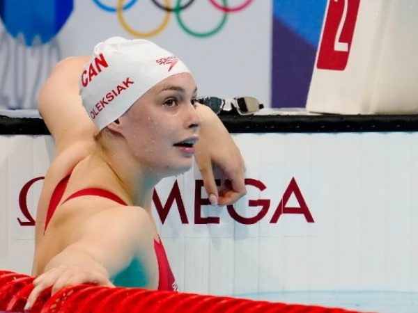 La nadadora canadiense Penny Oleksiak, una de las atletas más destacadas en la historia olímpica de su país, ha sido suspendida