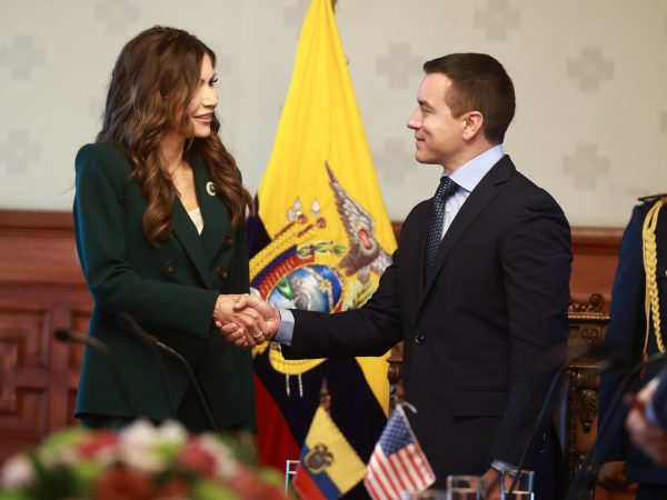 La secretaria de Seguridad de Estados Unidos, Kristi Noem, se reunió con Daniel Noboa para fortalecer la alianza bilateral en seguridad y migración