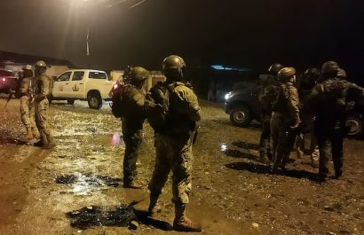 Las Fuerzas Armadas del Ecuador negaron que un video viral en redes sociales muestra una incursión reciente de guerrilleros extranjeros en San Lorenzo,