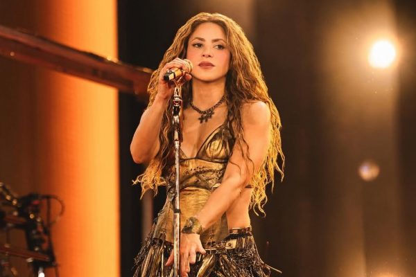 Las Mujeres Ya No Lloran la gira de Shakira conquista récords históricos