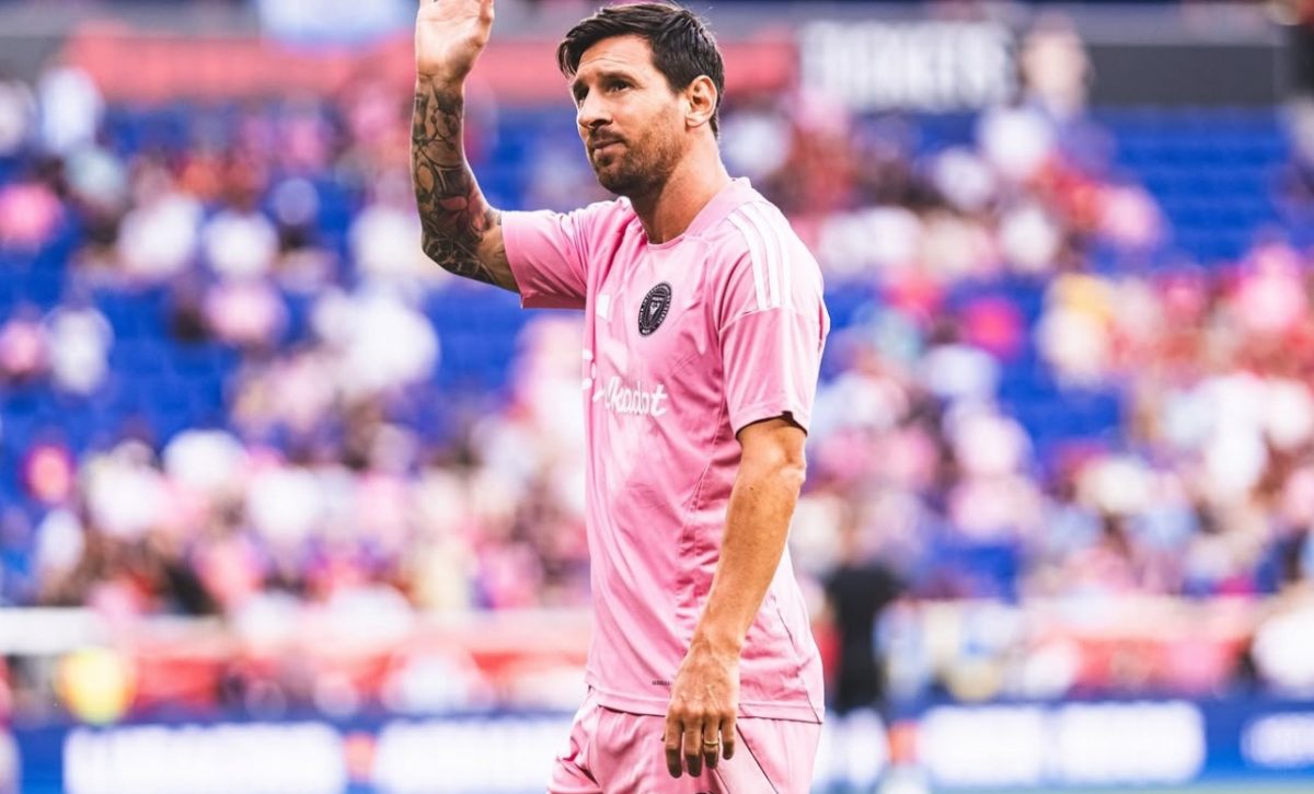 Leo Messi rompe nueva marca y supera a Cristiano Ronaldo en goles sin penales