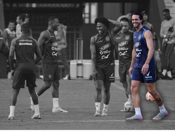 Leonardo Campana, otro de los que abandonan la Tri por una lesión y se acorta la lista de delanteros