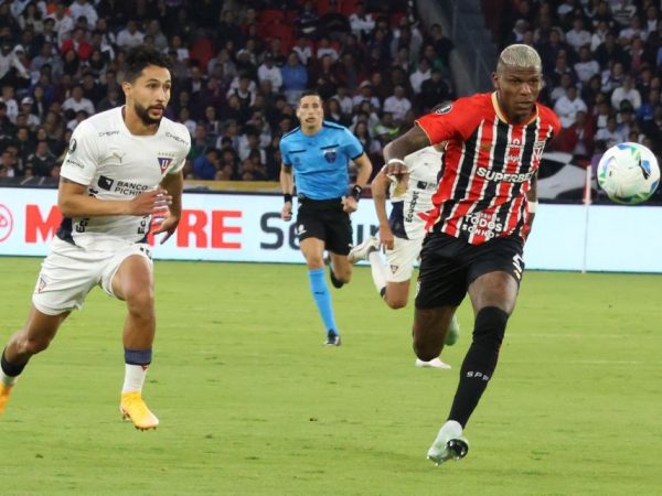 Jeison Medina en Liga de Quito y Robert Arboleda en Sao Paulo serían titulares este jueves.