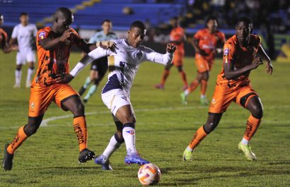 Liga de Quito recibe a Libertad en duelo clave por el segundo lugar del hexagonal final