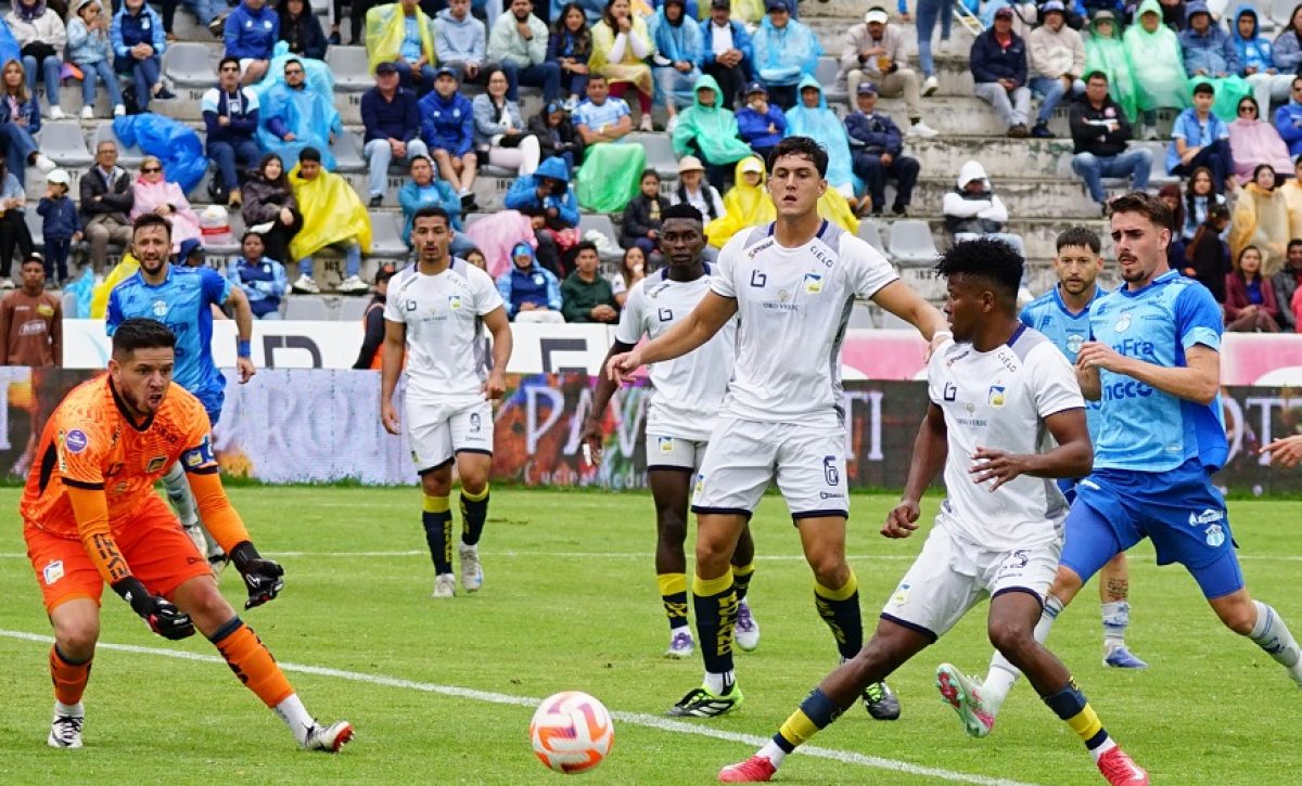 Macará goleó 3-0 a Delfín SC este domingo 23 de noviembre en el estadio Bellavista, con goles de Nahuel Arena (40’), José Marrufo (46’) y Gastón Blanc.