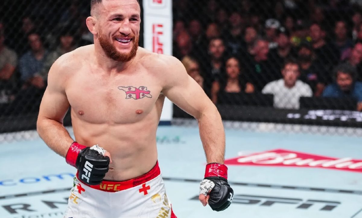 Merab Dvalishvili, campeón de peso gallo de la UFC, defenderá su título por cuarta vez en 2025 este sábado en el evento estelar de UFC 323.