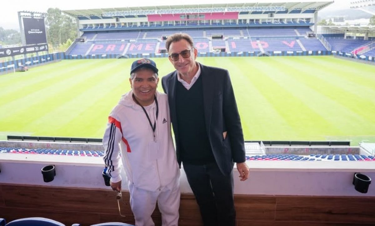 Michel Deller acepta las disculpas de Luis Chango y llama a la unidad en el fútbol ecuatoriano Michel Deller acepta las disculpas de Luis Chango y llama a la unidad en el fútbol ecuatoriano