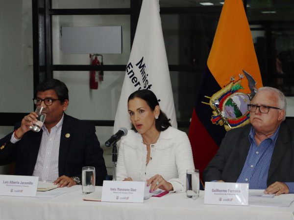 Ministra Manzano asegura que Ecuador está preparado para estiaje sin apagones