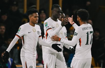 Moisés Caicedo entra al cambio y Chelsea avanza a cuartos en la Carabao Cup Chelsea con Moisés Caicedo al cambio avanza a cuartos de final en la Carabao Cup.