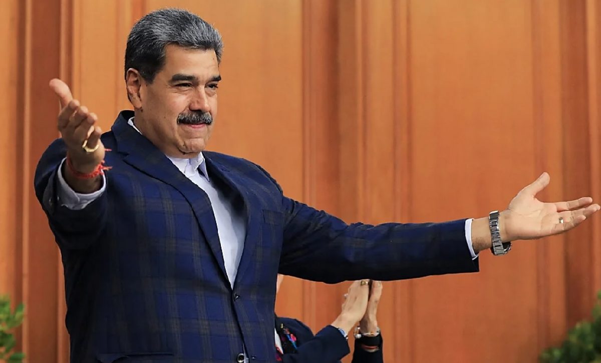 Nicolás Maduro, declaró que su salario mensual como jefe de Estado, de Venezuela, equivale a dos petros, lo que representa unos 120 dólares s