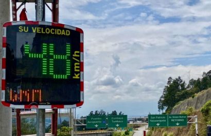 Nuevos radares en Quito buscan frenar el exceso de velocidad sin multas