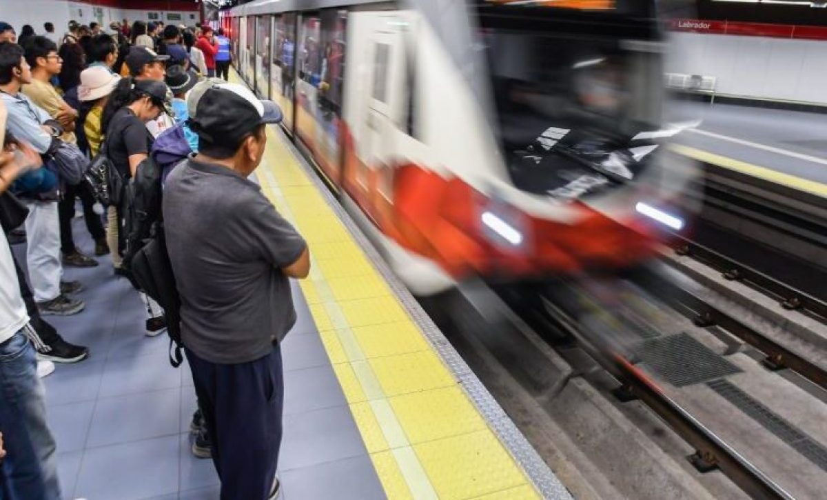 Objetos perdidos en el Metro de Quito así funciona el proceso de devolución