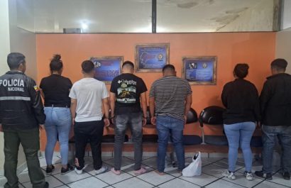 Operativo en El Avenidazo culmina con detención de presuntos “lanceros” y recuperación de cerca de 40 celulares en Portoviejo.