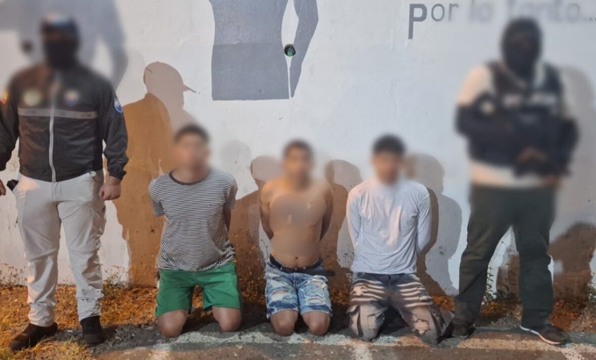 Operativos Libertad dejan 65 detenidos y evitan que víctimas de extorsiones y secuestros paguen más de 260 mil dólares en Ecuador.