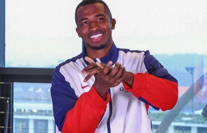 Willian Pacho tiene contrato vigente con PSG hasta el 2029, y el club francés busca extenderlo por dos años más.