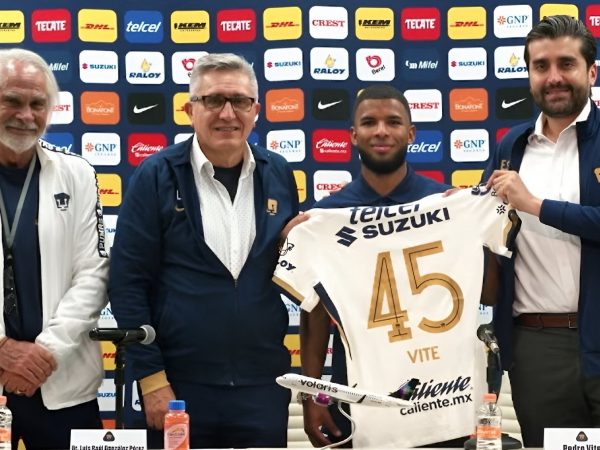 Pedro Vite firma con Pumas por cuatro años y lucirá el dorsal 45 en Liga MX