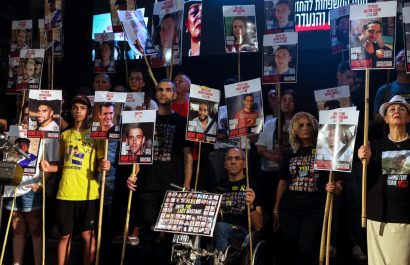 Protesta masiva en Tel Aviv marca el día 600 del conflicto con Hamás.