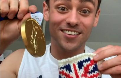 RF2REUI6QFDVRGVBEWF5A4RZLA