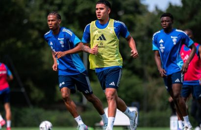 El ecuatoriano Kendry Páez tendría minutos en Racing de Estrasburgo ante Jagiellonia Białystok.